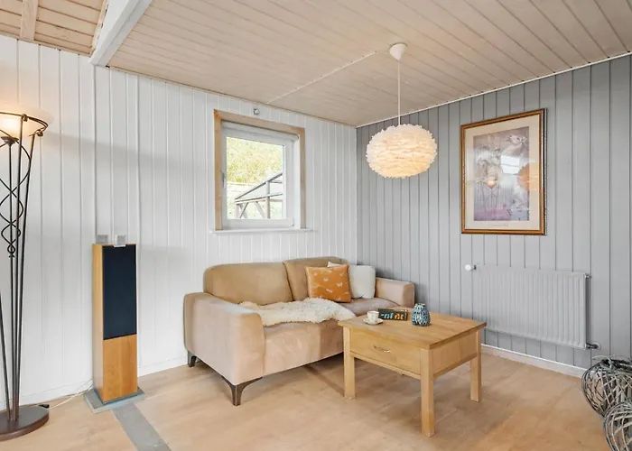 בית נופש 3 Bedroom Pet Friendly In Bryrup